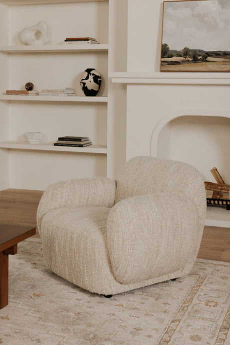   Modern European furniture - Modern Minimalist Lounge Chair - www.oroa.com | Oroa.com