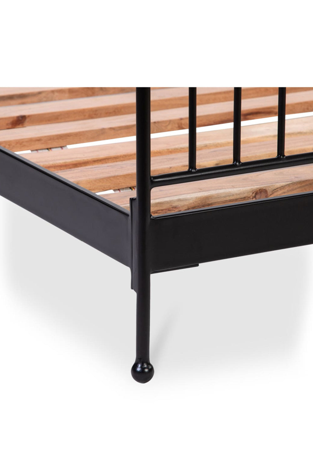   Modern European furniture - Black Iron Bed - www.oroa.com | Oroa.com
