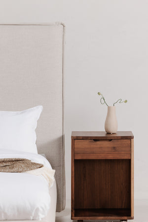   Modern European furniture - Beige Linen Blend Bed - www.oroa.com | Oroa.com