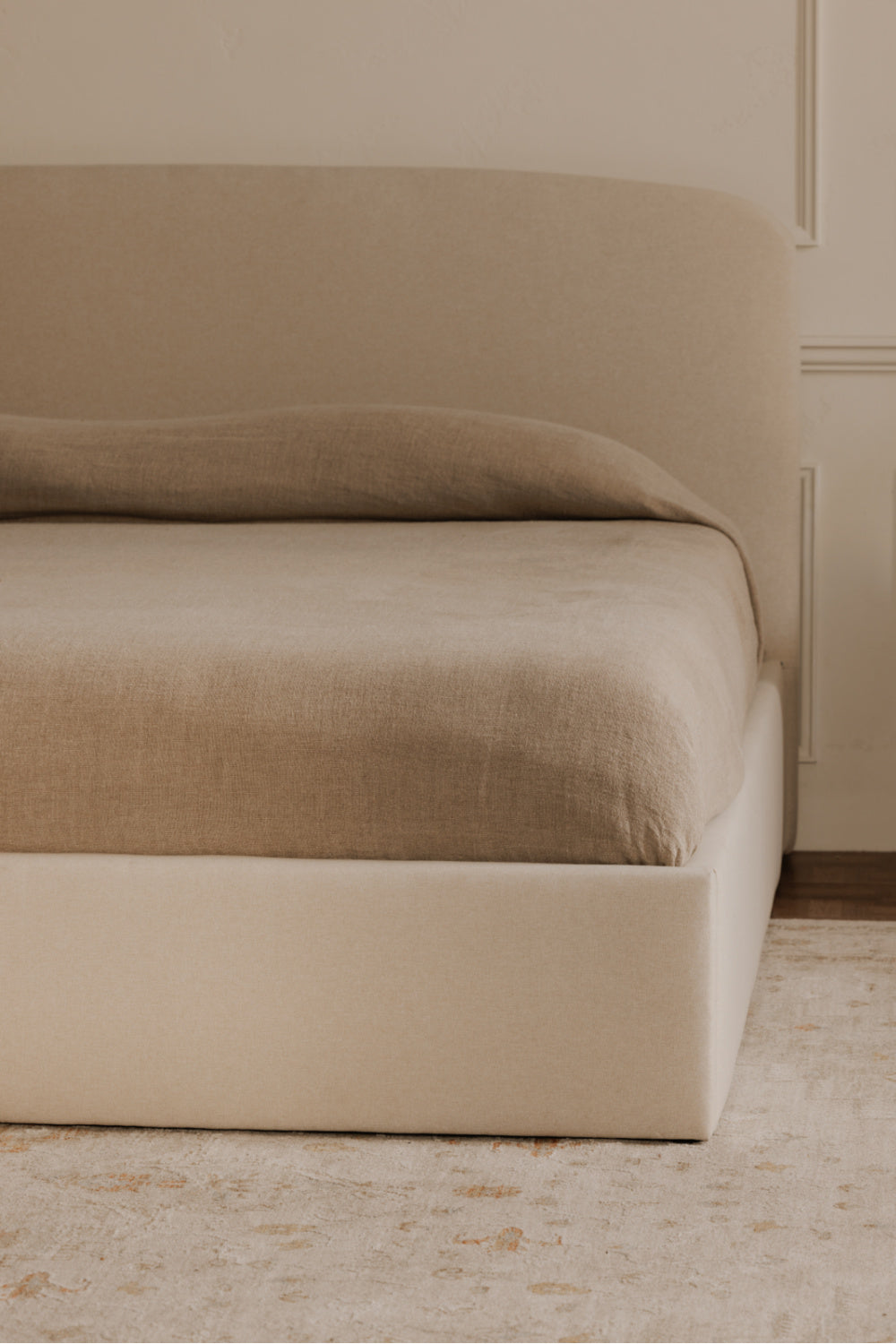   Modern European furniture - Cream Storage Bed - www.oroa.com | Oroa.com