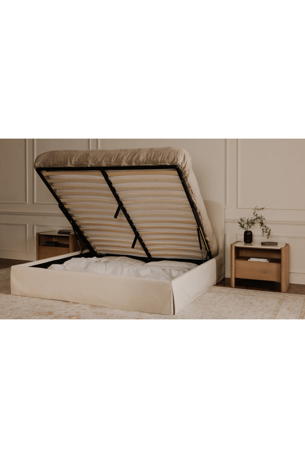   Modern European furniture - Cream Storage Bed - www.oroa.com | Oroa.com