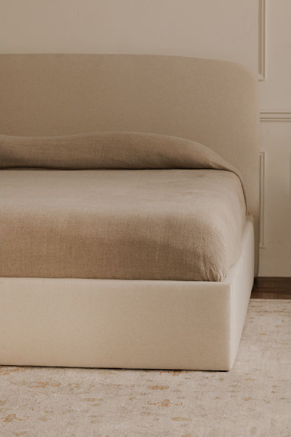   Modern European furniture - Cream Storage Bed - www.oroa.com | Oroa.com
