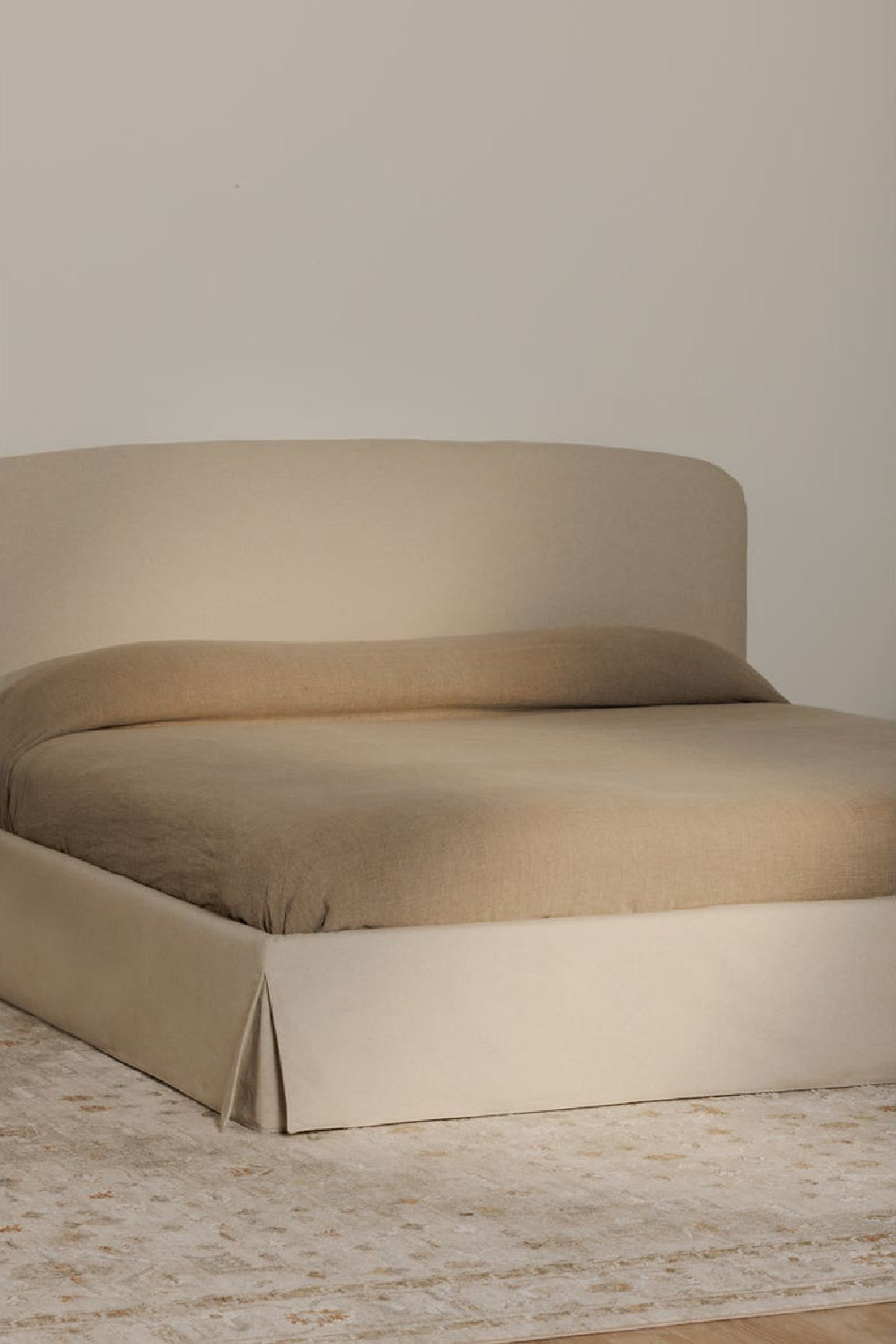   Modern European furniture - Cream Storage Bed - www.oroa.com | Oroa.com