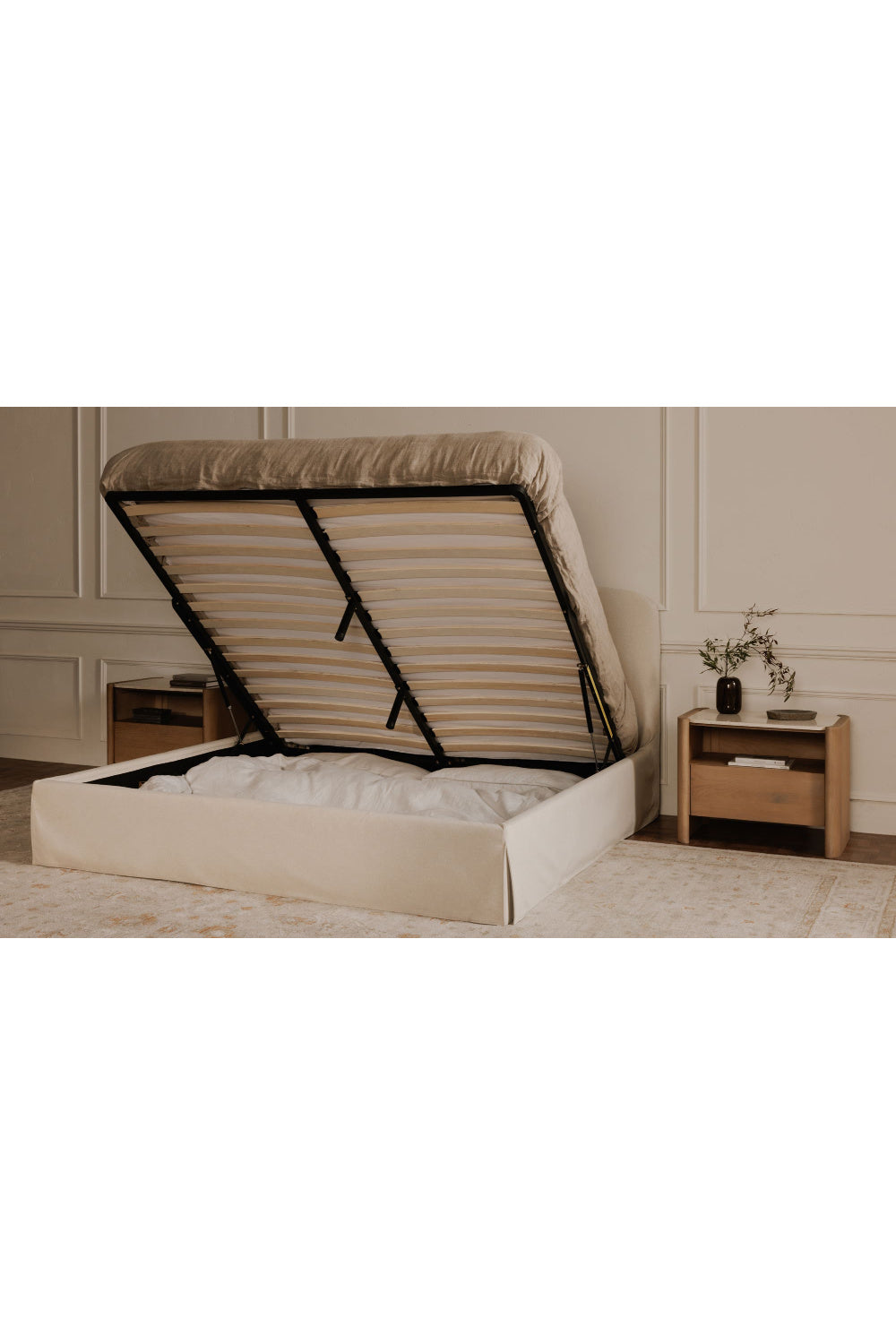   Modern European furniture - Cream Storage Bed - www.oroa.com | Oroa.com