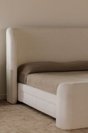   Modern European furniture - Upholstered Storage Bed - www.oroa.com | Oroa.com