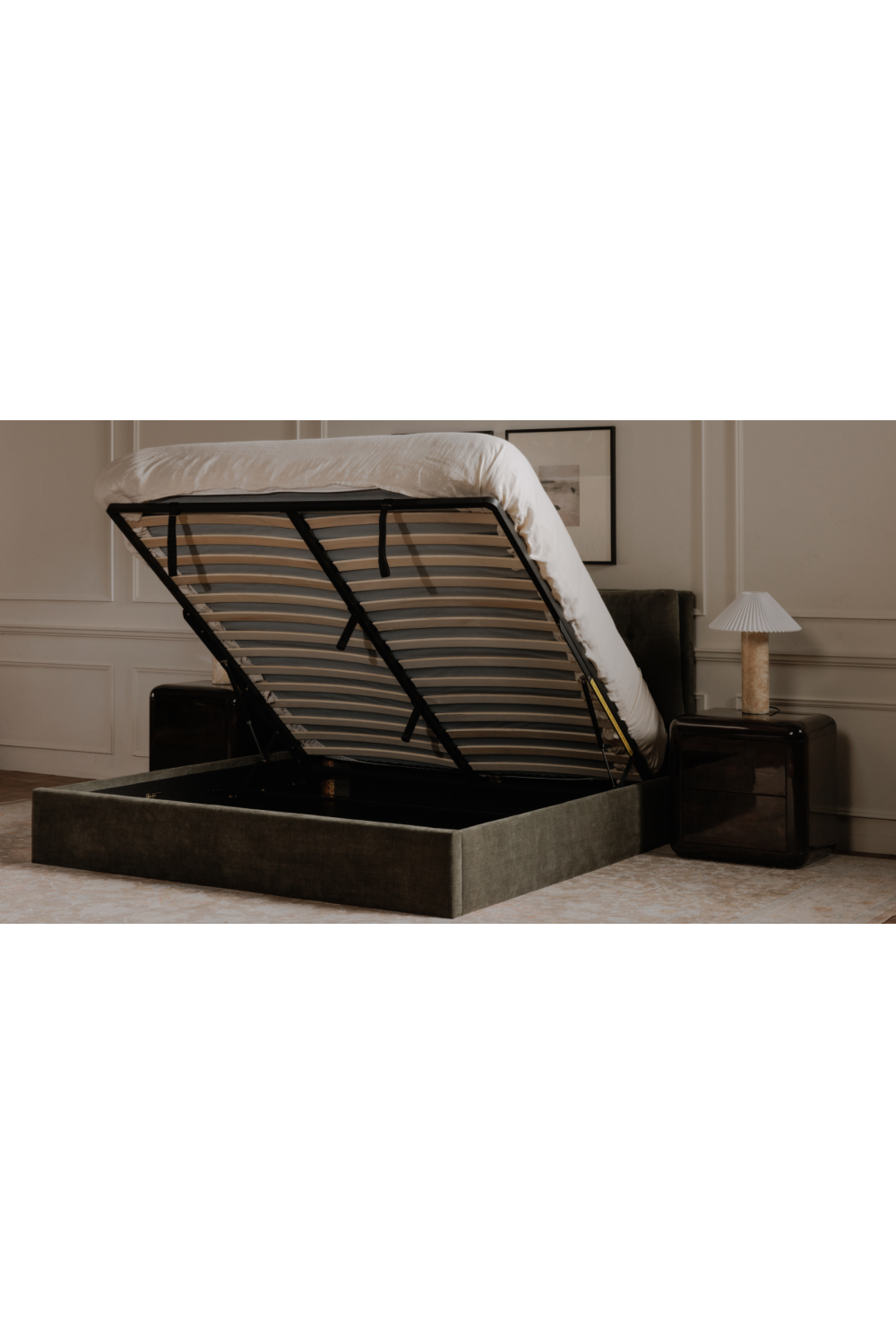   Modern European furniture - Tufted Storage Bed - www.oroa.com | Oroa.com