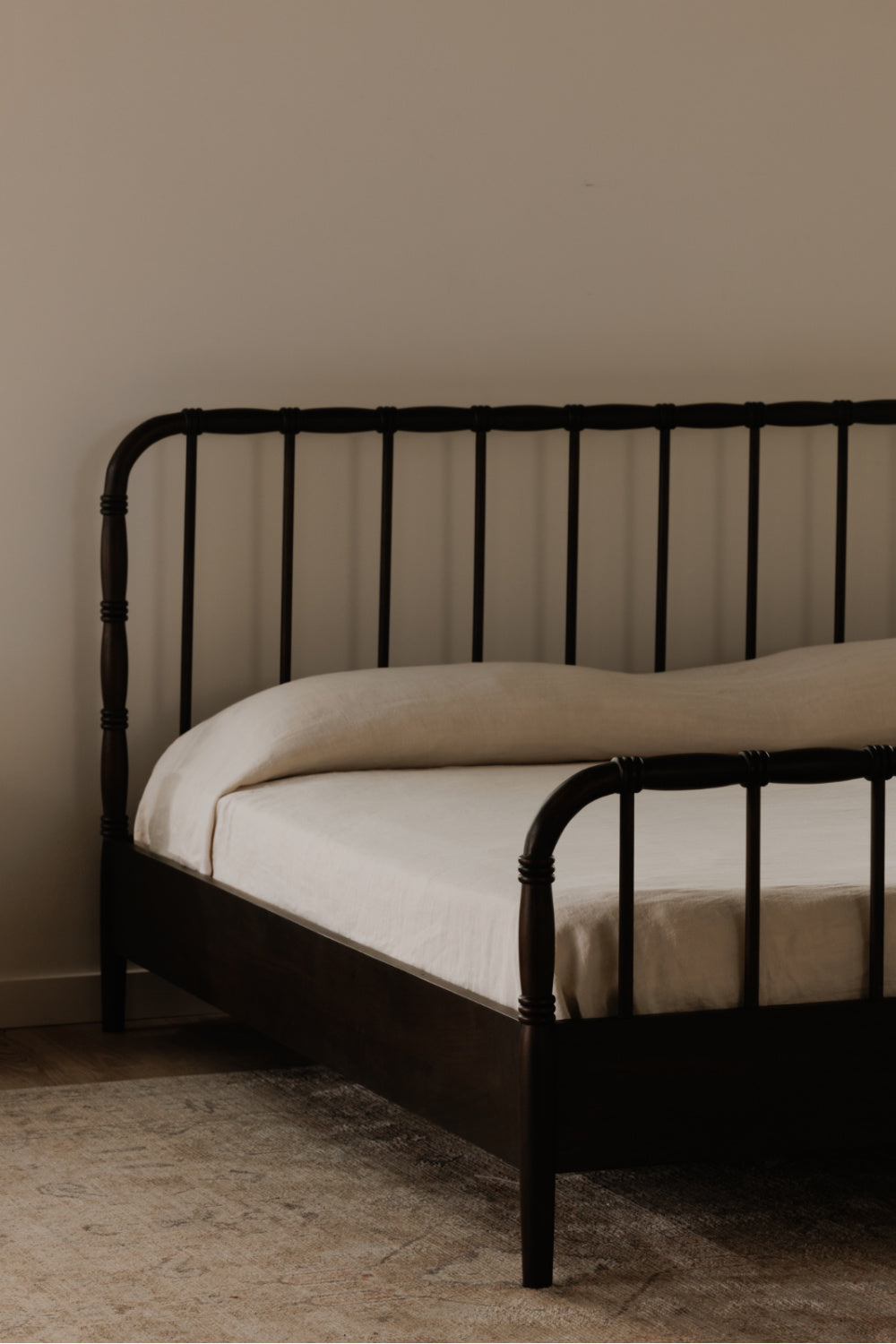   Modern European furniture - Acacia Wood Bed - www.oroa.com | Oroa.com