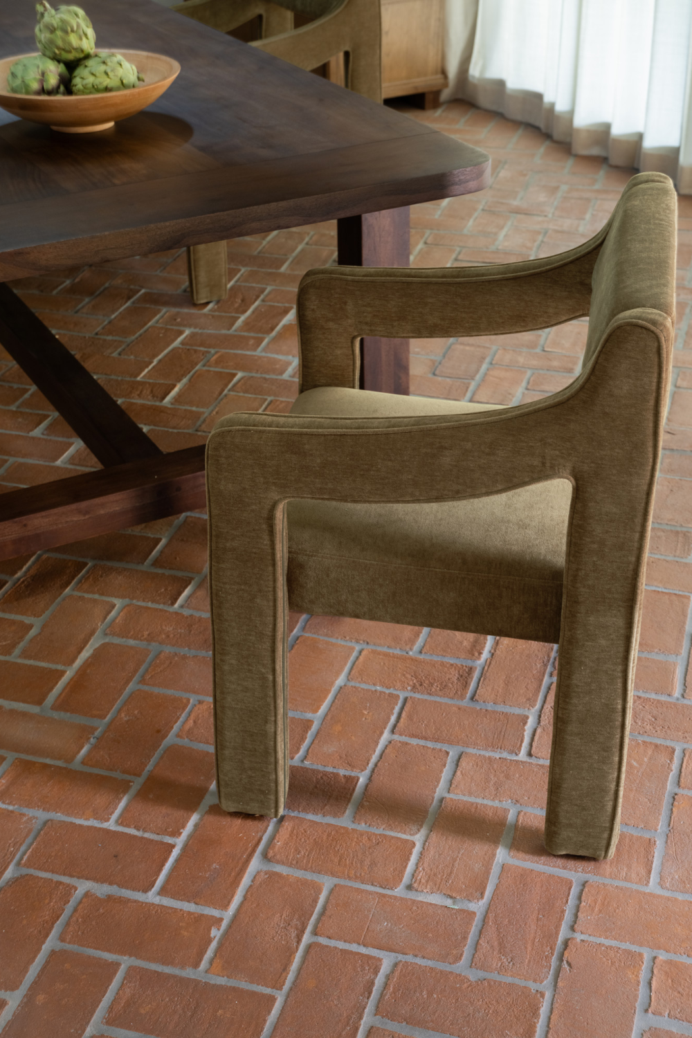   Modern European furniture - Upholstered Sloped-Arm Dining Chair - www.oroa.com | Oroa.com
