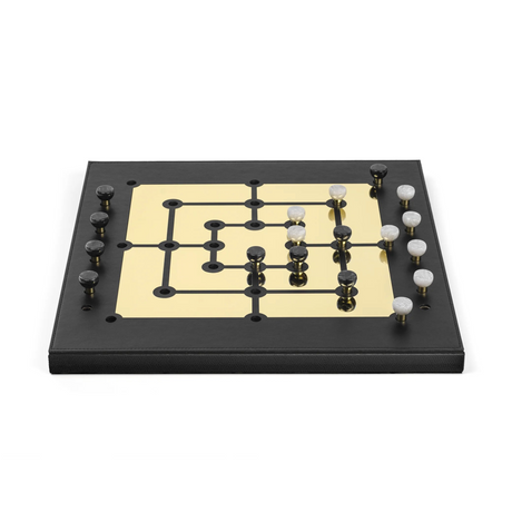   Leather Strategy Game Set | Oroa.com