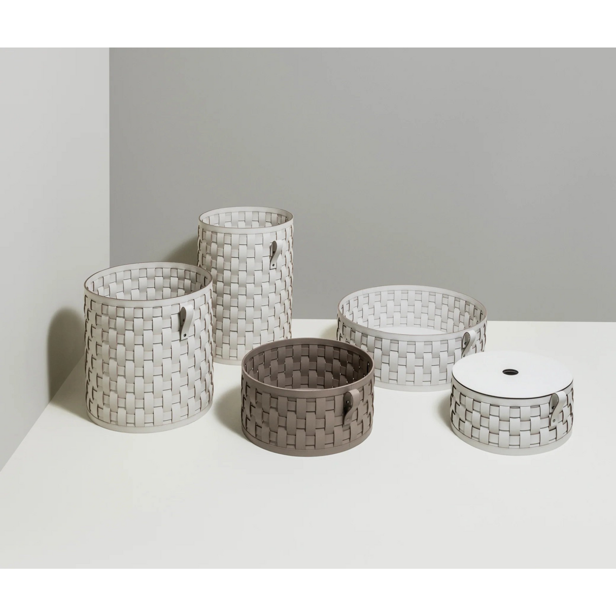   Round Handwoven Leather Basket | Oroa.com