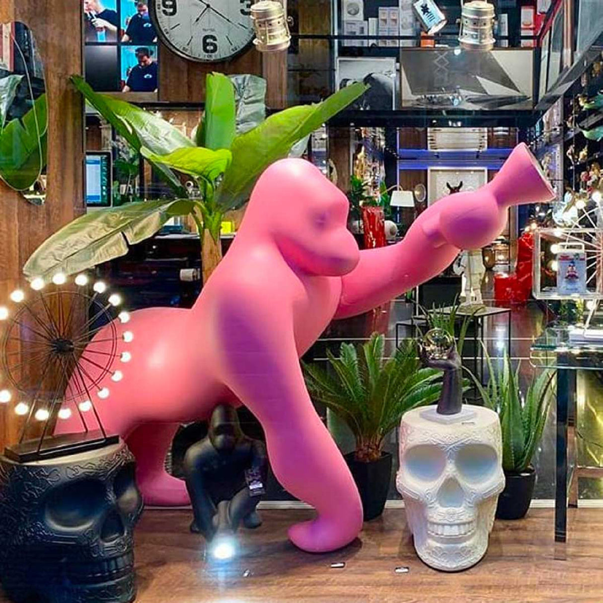   Gorilla Indoor/Outdoor Floor Lamp | Oroa.com