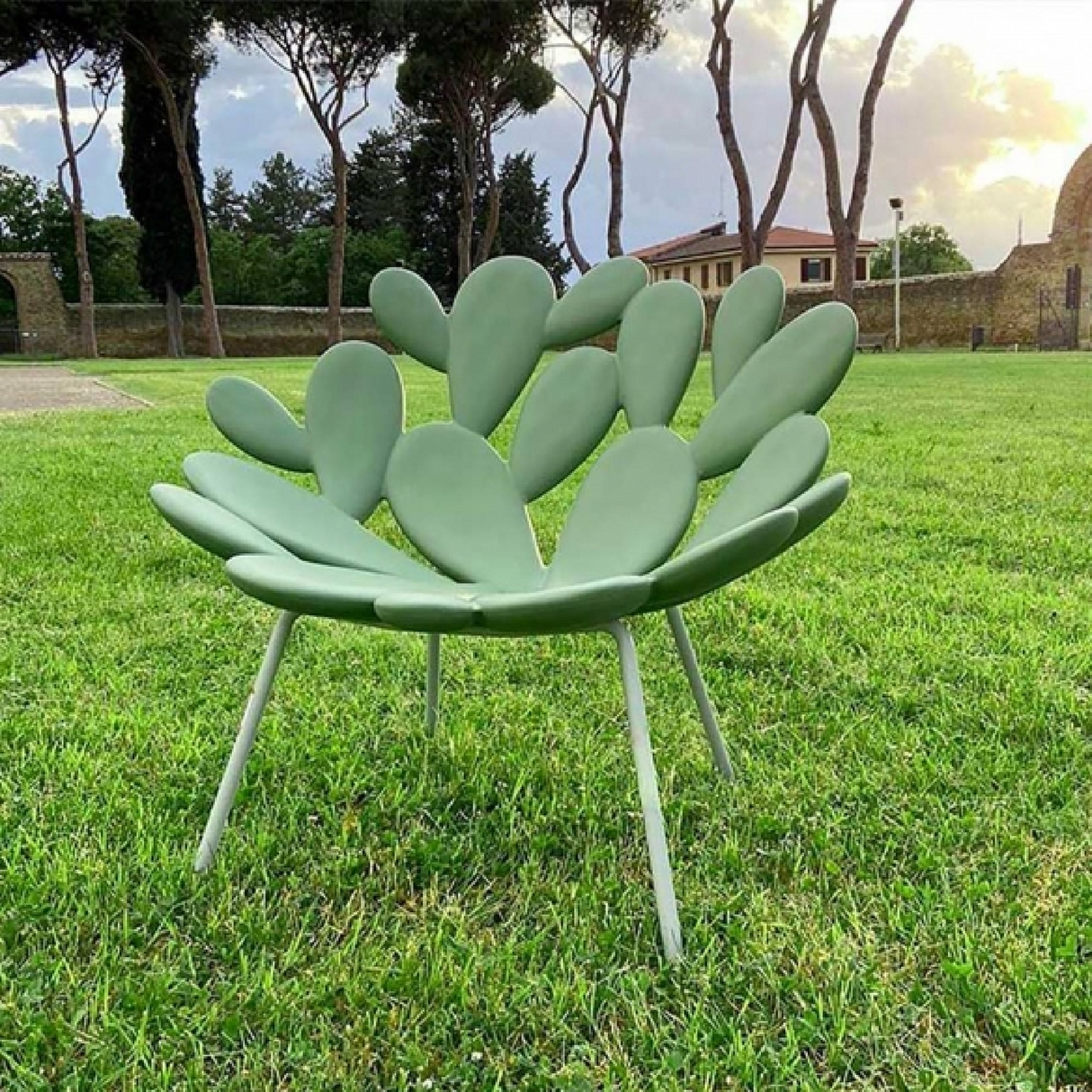   Cactus Design Armchair | Oroa.com