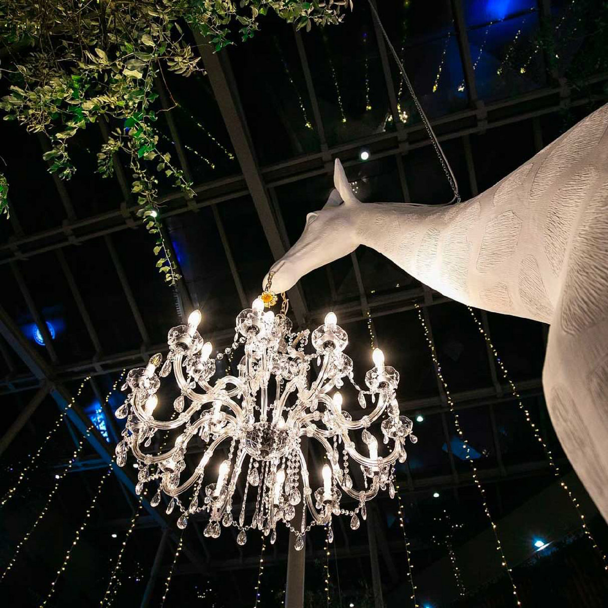   Giraffe Statue Floor Lamp | Oroa.com