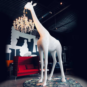   Giraffe Statue Floor Lamp | Oroa.com