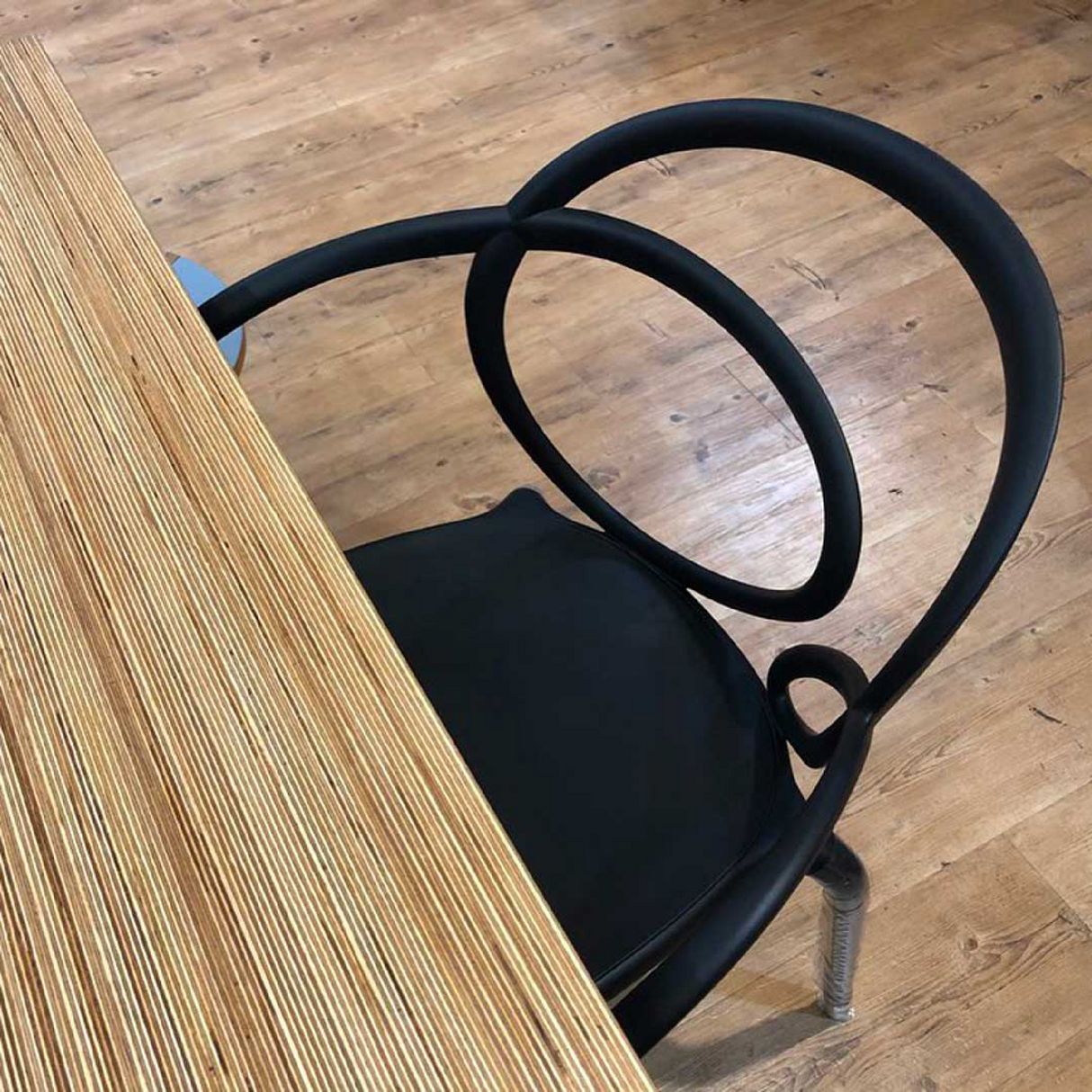   Tangled Dining Chairs (2) | Oroa.com