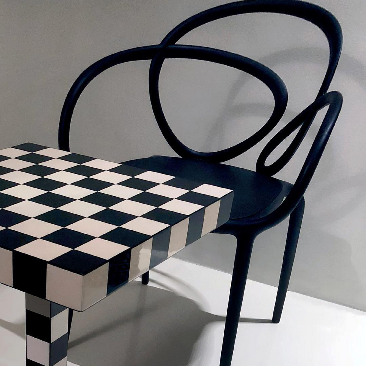   Tangled Dining Chairs (2) | Oroa.com