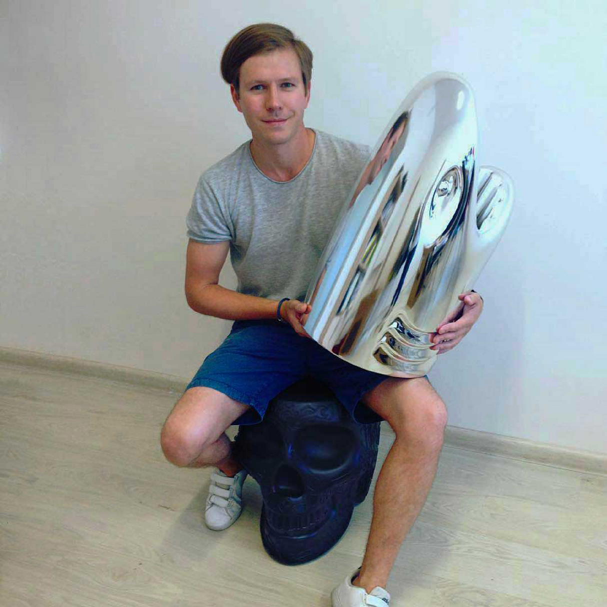   Shark-Shaped Multipurpose Holder | Oroa.com