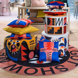   Graphic Print Cushion | Oroa.com