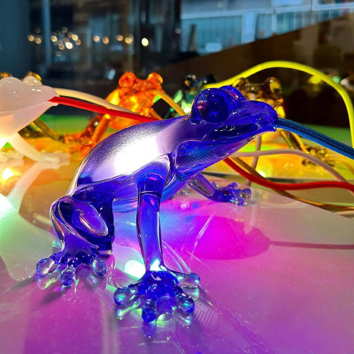   Sculptured Table/Wall Lamp | Oroa.com