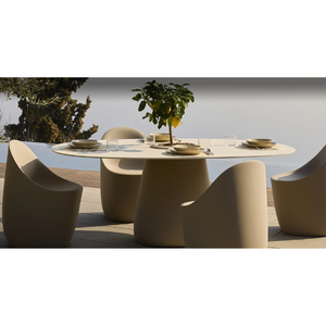   Modern Minimalist Chair | Oroa.com