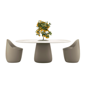   Indoor/Outdoor Bucket Dining Table | Oroa.com