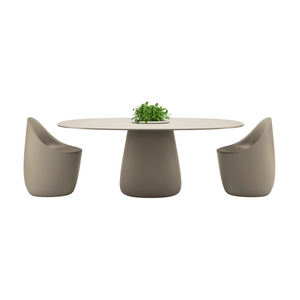   Indoor/Outdoor Bucket Dining Table | Oroa.com