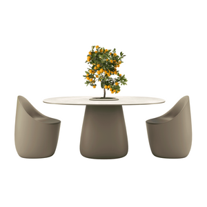   Indoor/Outdoor Bucket Dining Table | Oroa.com