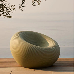   Round Outdoor Lounge Chair | Oroa.com