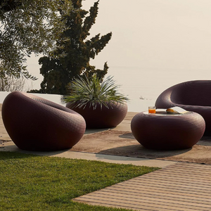   Round Outdoor Lounge Chair | Oroa.com