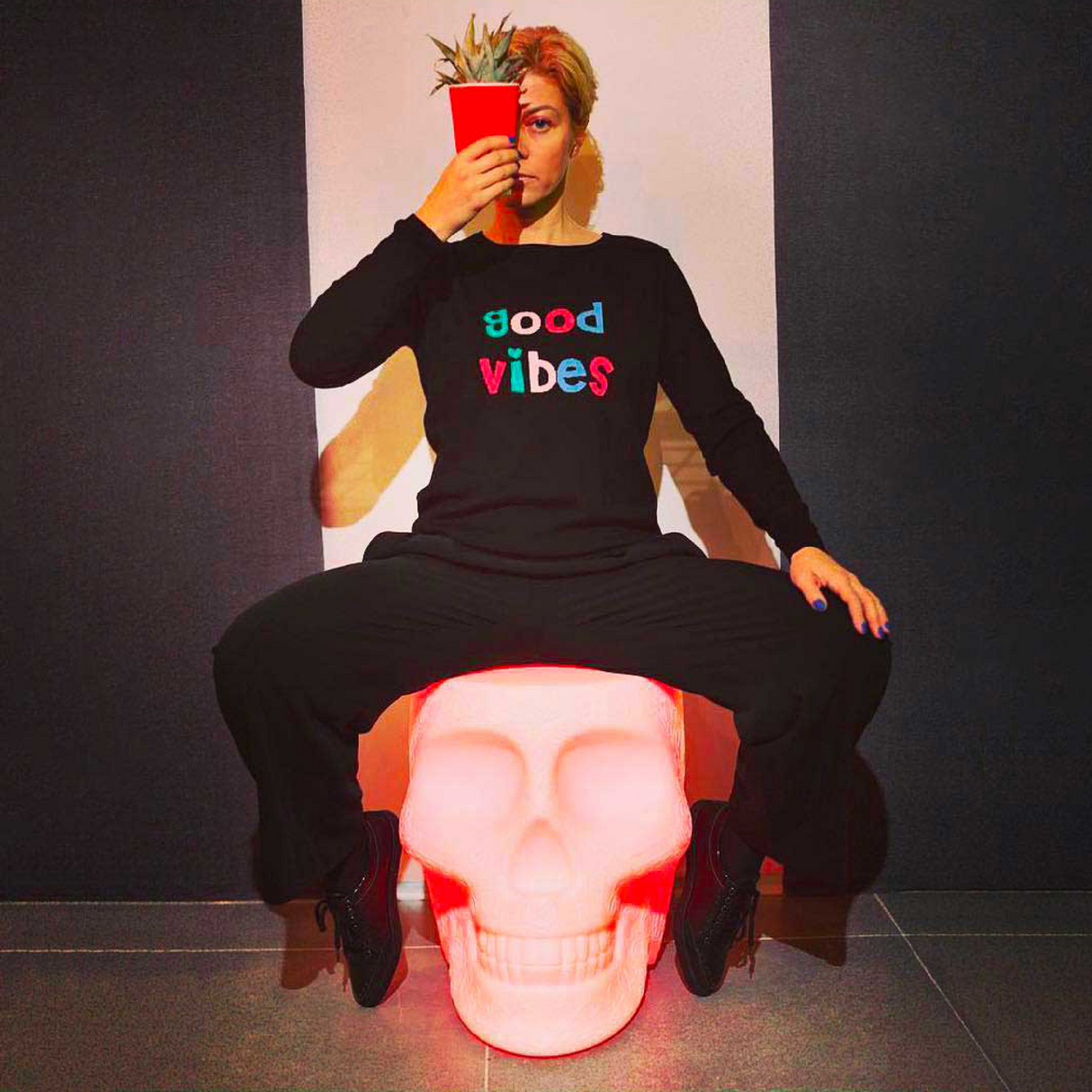   Skull Stool with Rechargeable LED Lamp | Oroa.com