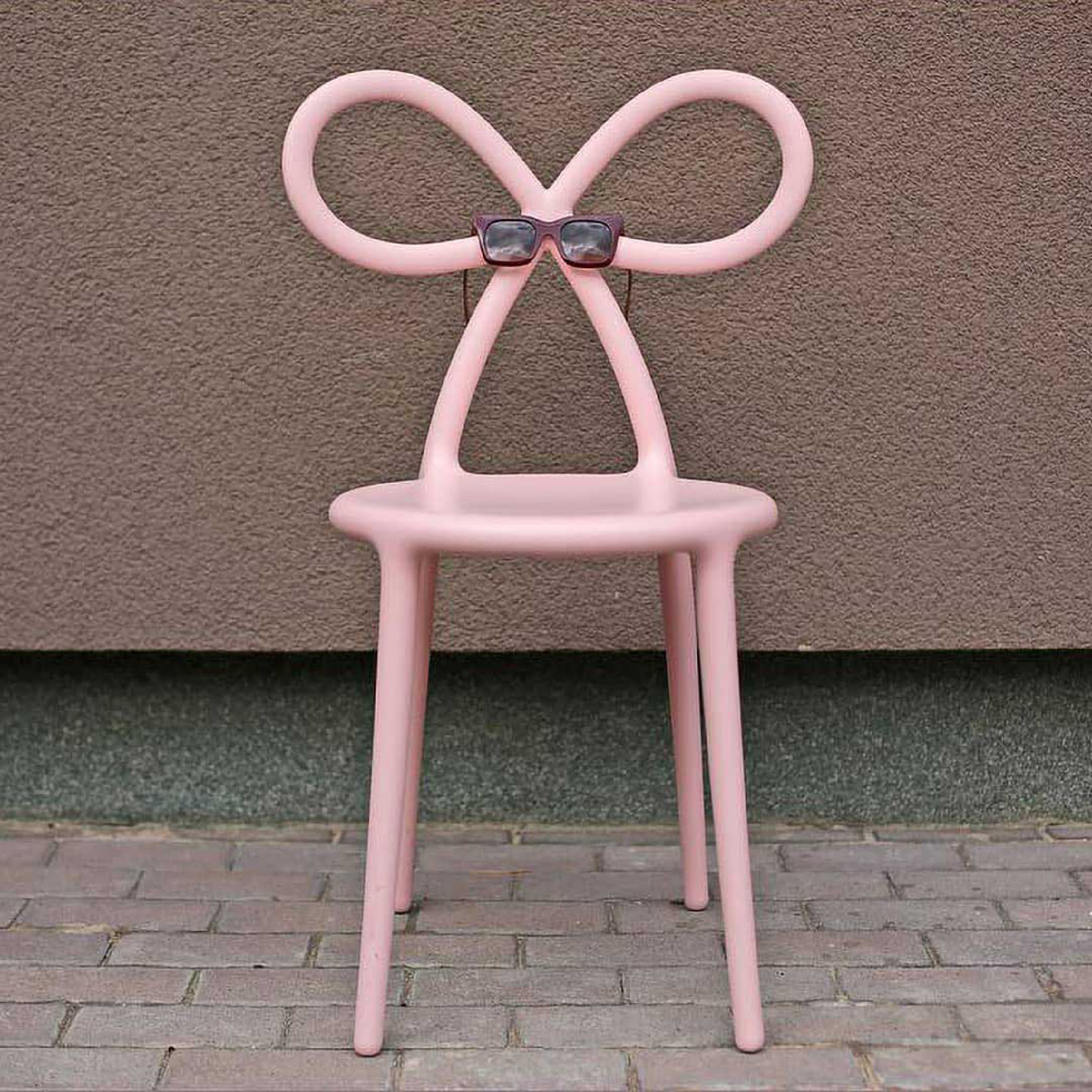   Bow Design Dining Chair | Oroa.com