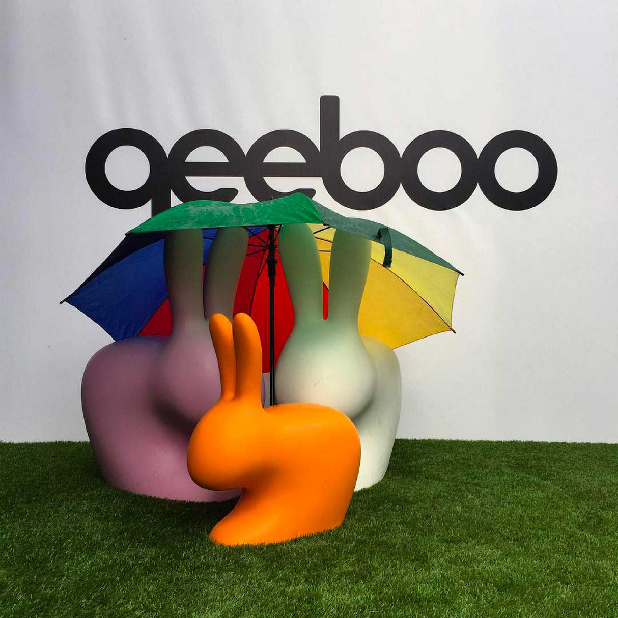   Molded Bunny Chair | Oroa.com