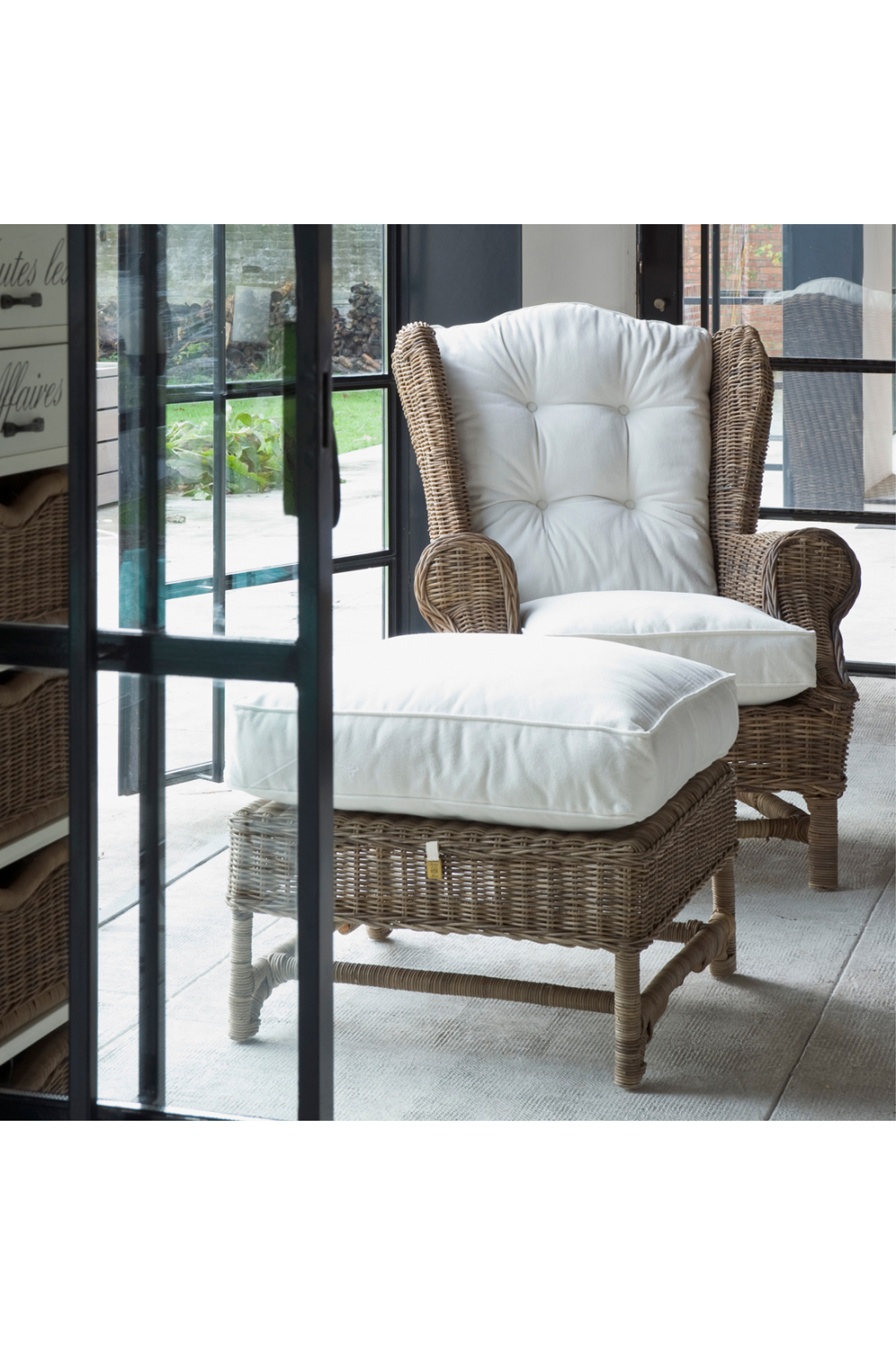   Cushioned Rattan Ottoman | Oroa.com