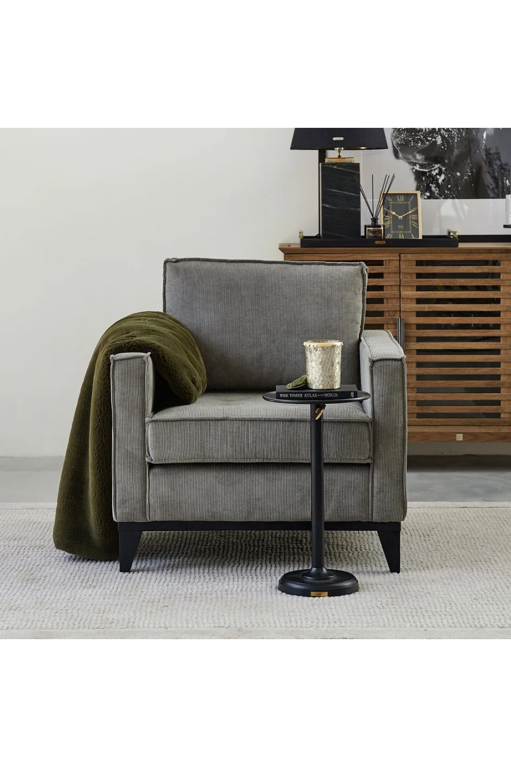   Black Aluminum Pedestal End Table | Oroa.com