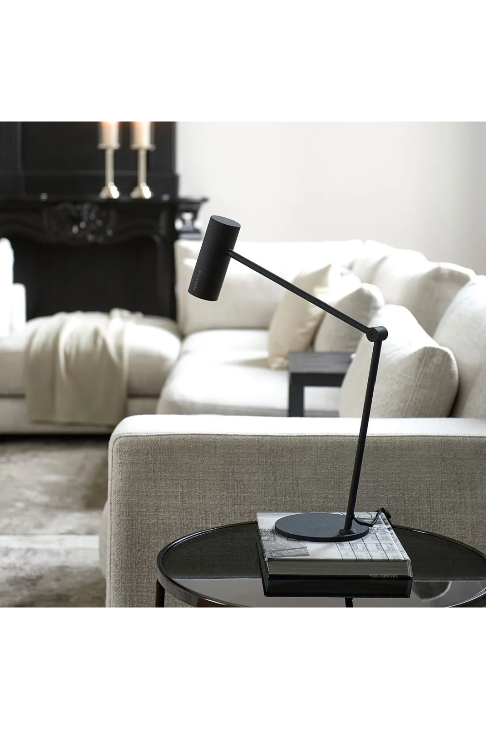   Black Adjustable Table Lamp | Oroa.com