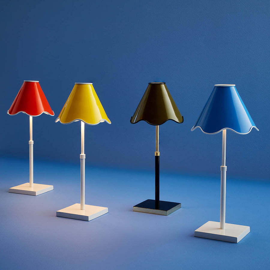  Beaded Edge Rechargeable Table Lamp | Oroa.com