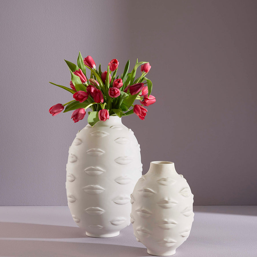   Lips Embossed Porcelain Vase | Oroa.com