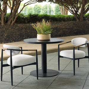  Sleek Indoor/Outdoor Dining Armchair | Oroa.com
