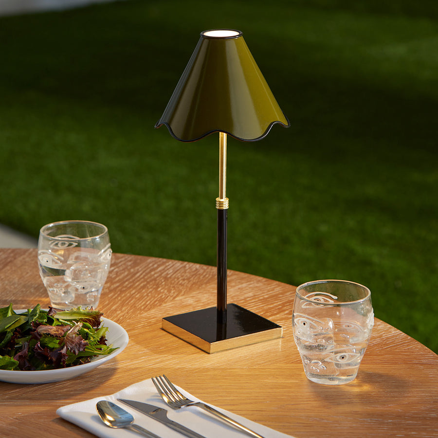   Beaded Edge Rechargeable Table Lamp | Oroa.com