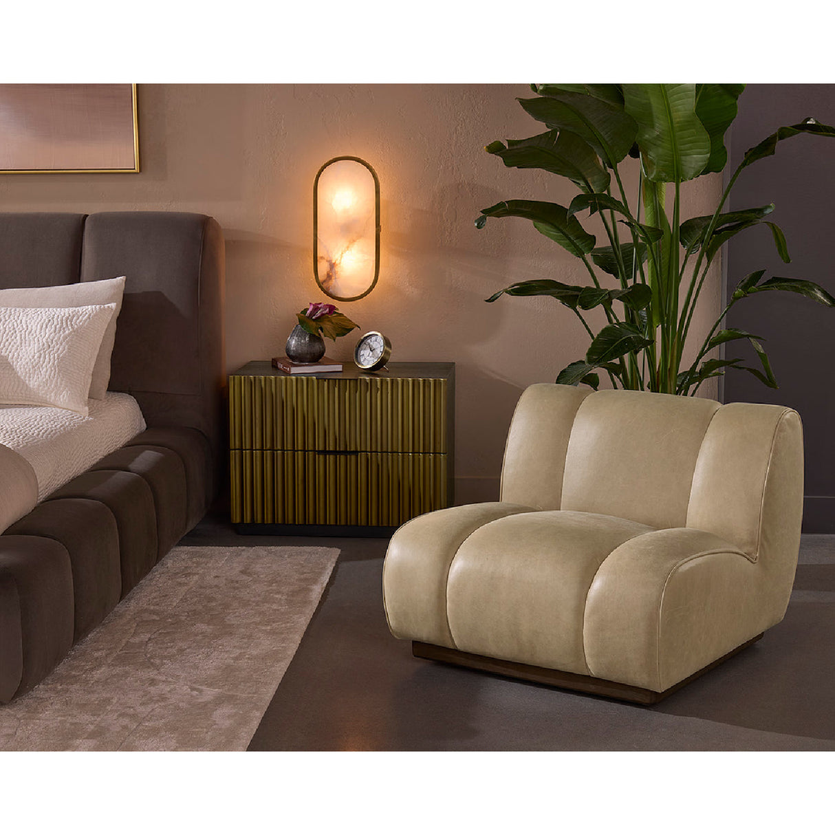   Modern European furniture - Rounded Modern Swivel Chair - www.oroa.com | Oroa.com