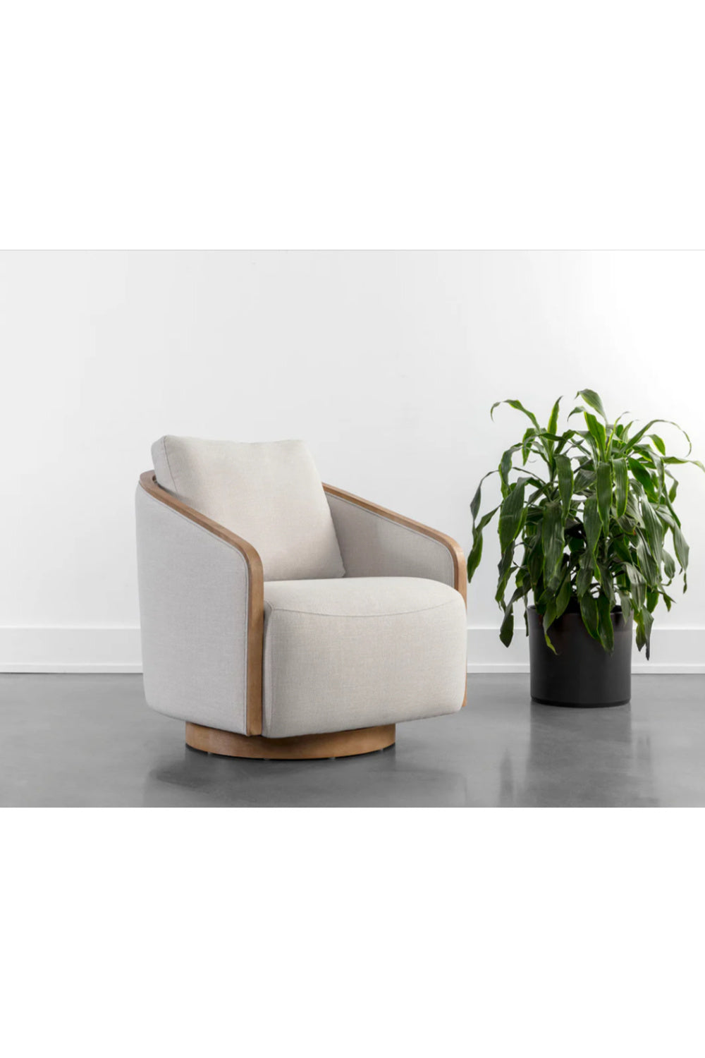   Modern European furniture - Birch Wood Frame Swivel Chair - www.oroa.com | Oroa.com