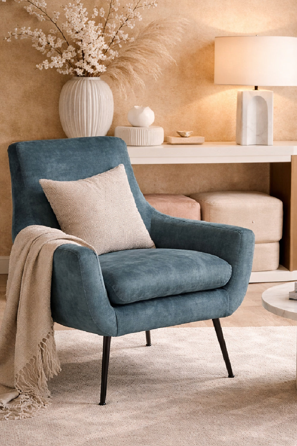   Modern European furniture - Blue Fabric Lounge Chair - www.oroa.com | Oroa.com