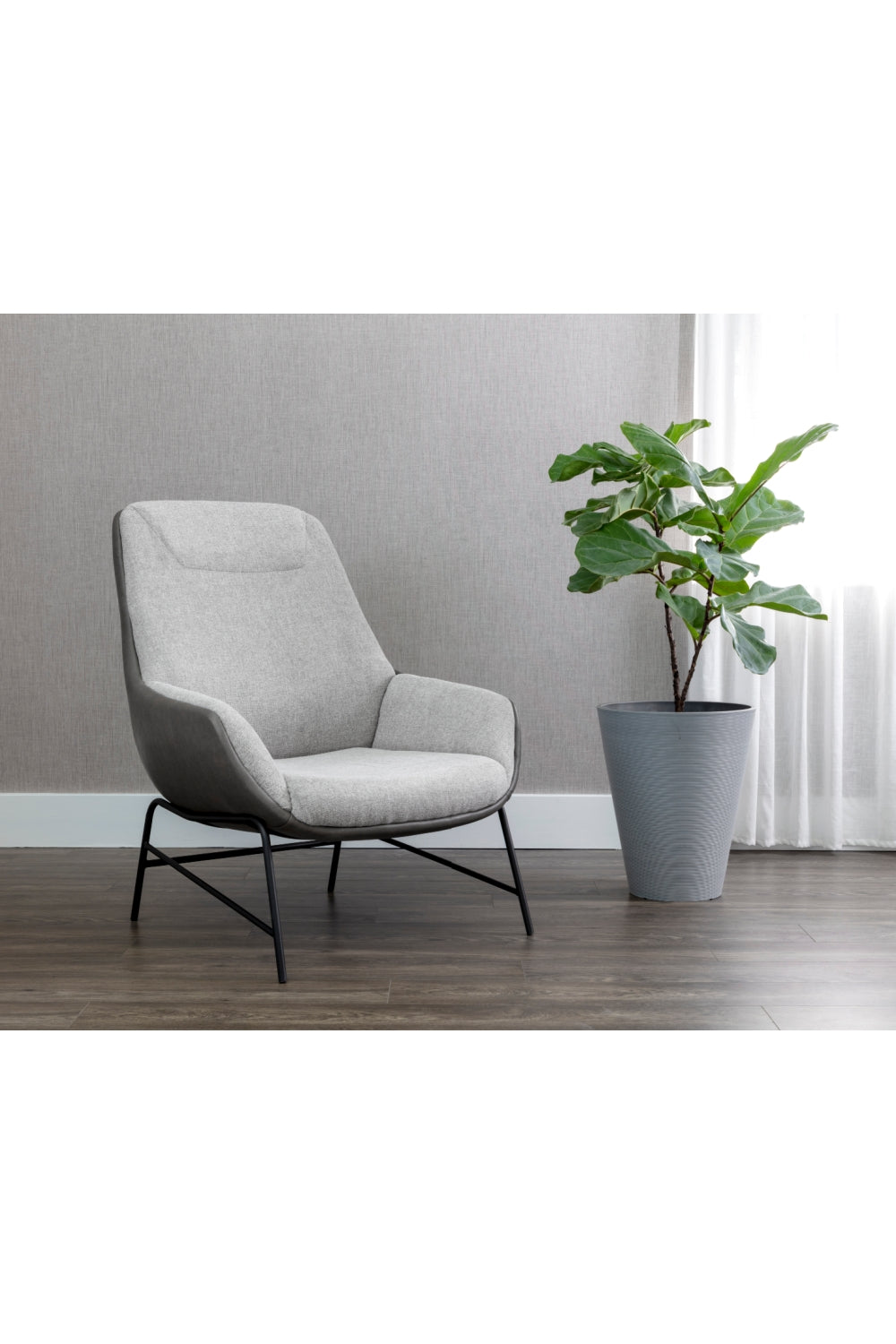   Modern European furniture - Leather Exterior Lounge Chair - www.oroa.com | Oroa.com