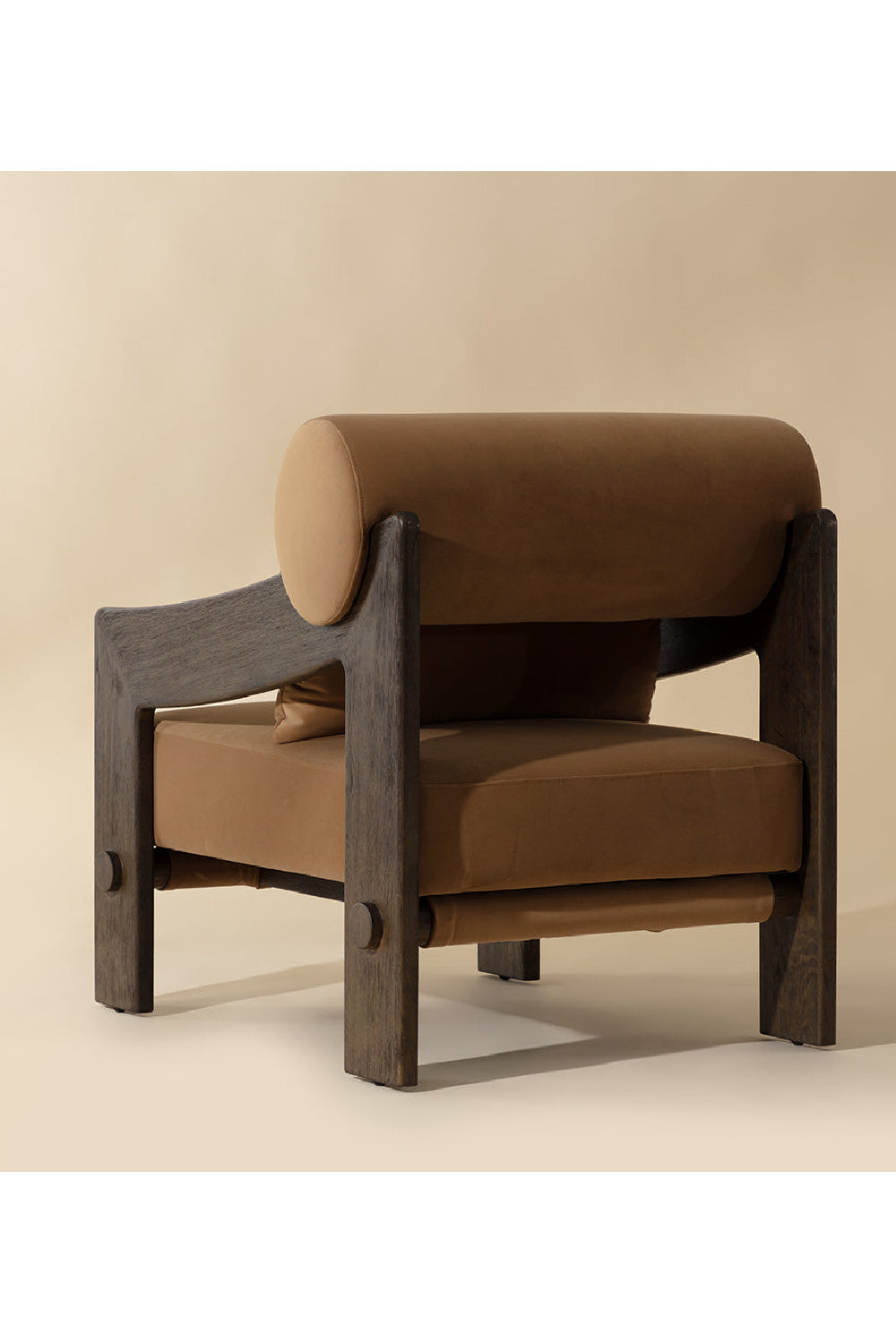   Modern European furniture - Brown Fabric Lounge Chair - www.oroa.com | Oroa.com