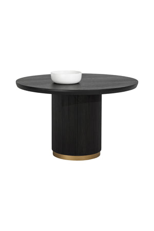   Modern European furniture - Oak Round Dining Table - www.oroa.com | Oroa.com
