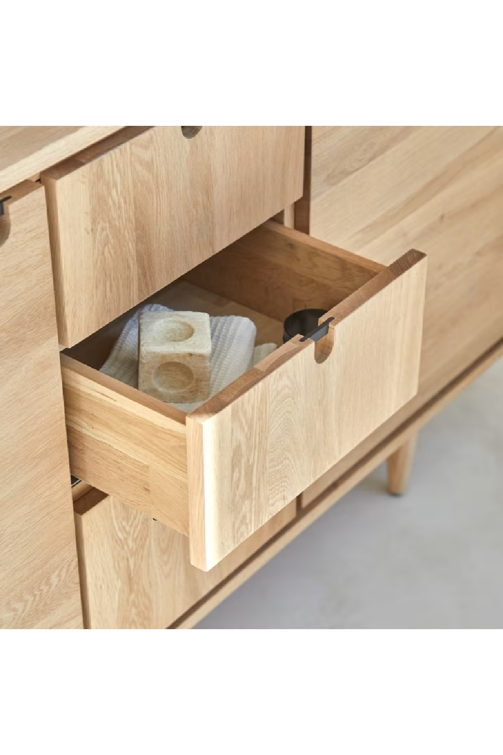   Contemporary Oak Vanity Unit | Oroa.com