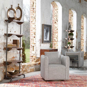   Flanged Edge Swivel Chair | Oroa.com