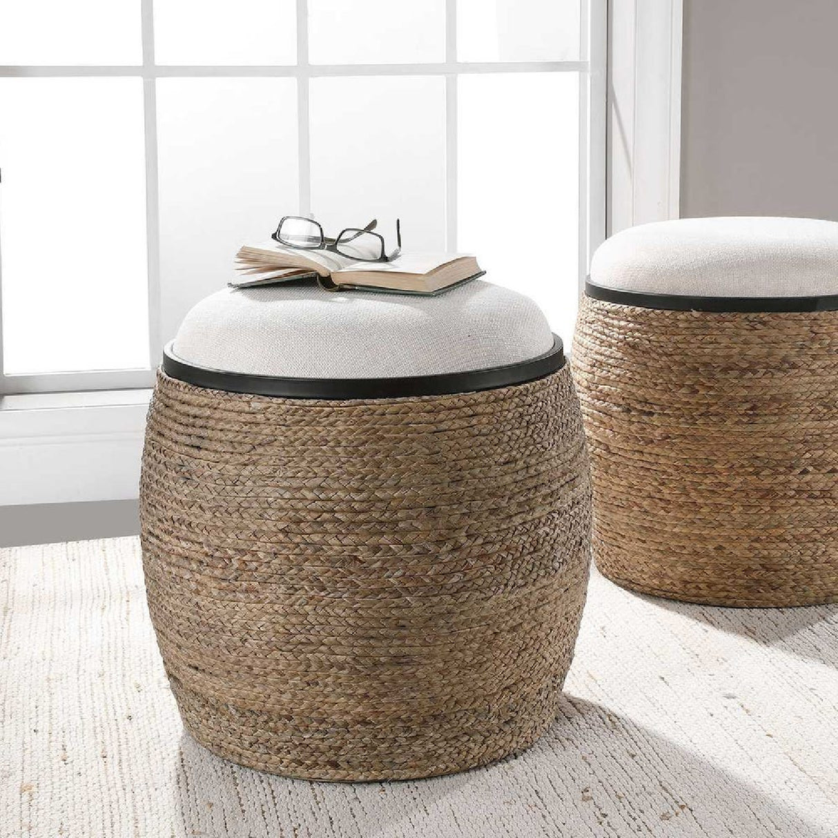   Braided Straw Round Ottoman | Oroa.com