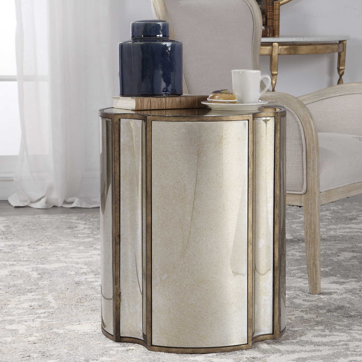   Antique Mirror Quatrefoil Accent Table | Oroa.com