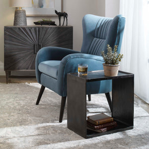   Cast Aluminum Side Table | Oroa.com